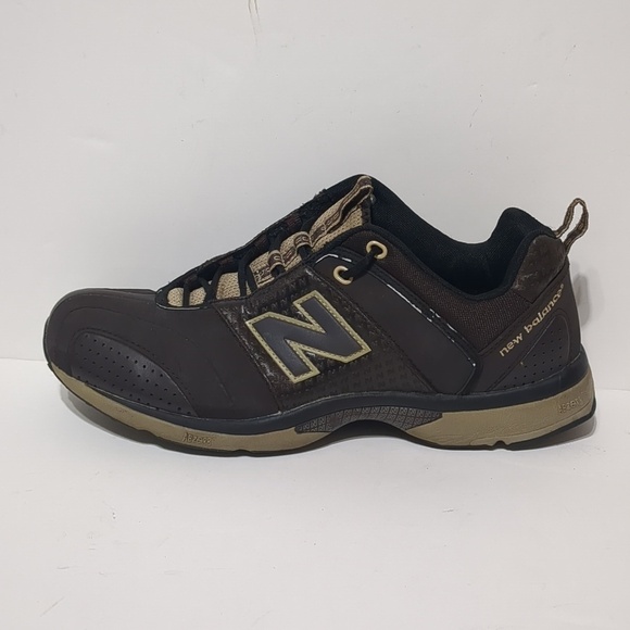 New Balance Other - New Balance Abzorb 850 Men’s Brown Sneakers size 9.5D